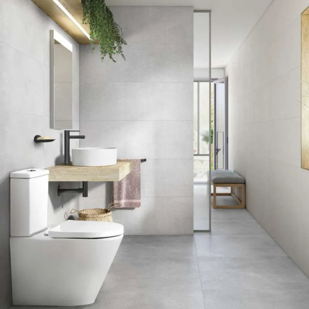 JOHNSON SUISEE - VENEZIA CC FTW Rimless Comfort Toilet Suite